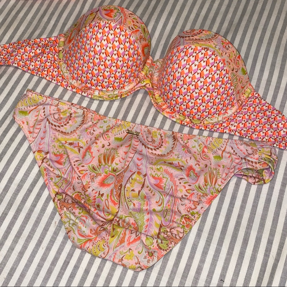 Victoria’s Secret Strapless Bikini